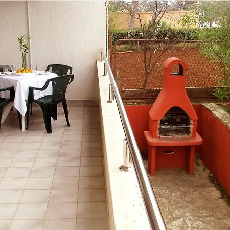 Apartmán 2 *