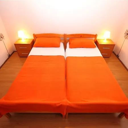 2 Apartmán Pula