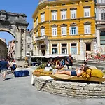 2 * Pula