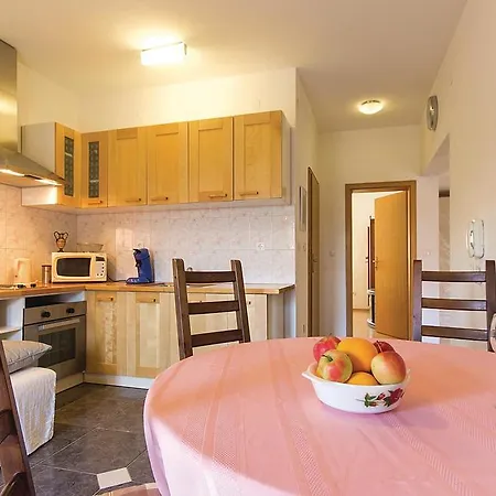 Lägenhet Apartment Danka I 11169