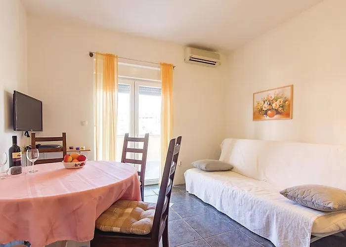Apartman 2 Pula
