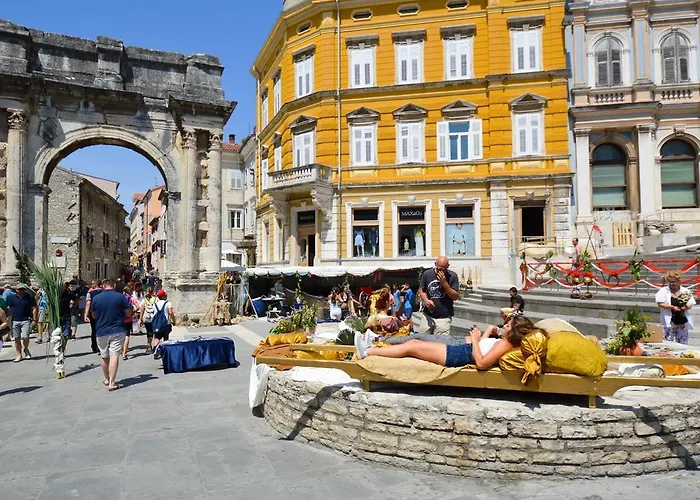 2 * Pula